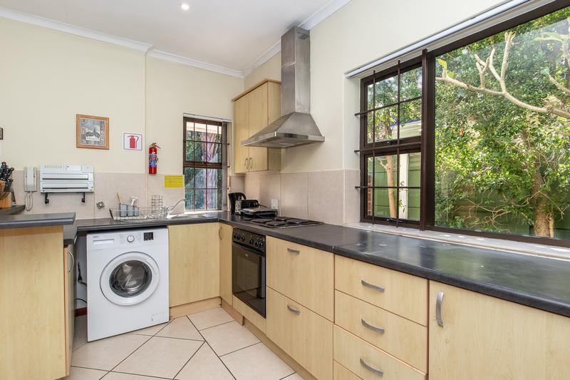 4 Bedroom Property for Sale in Bergvliet Western Cape